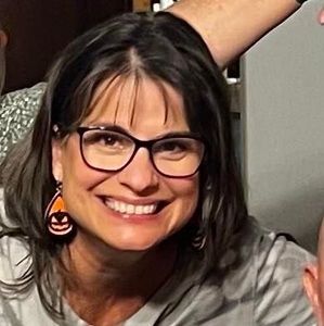 Meet your Posher, Julie